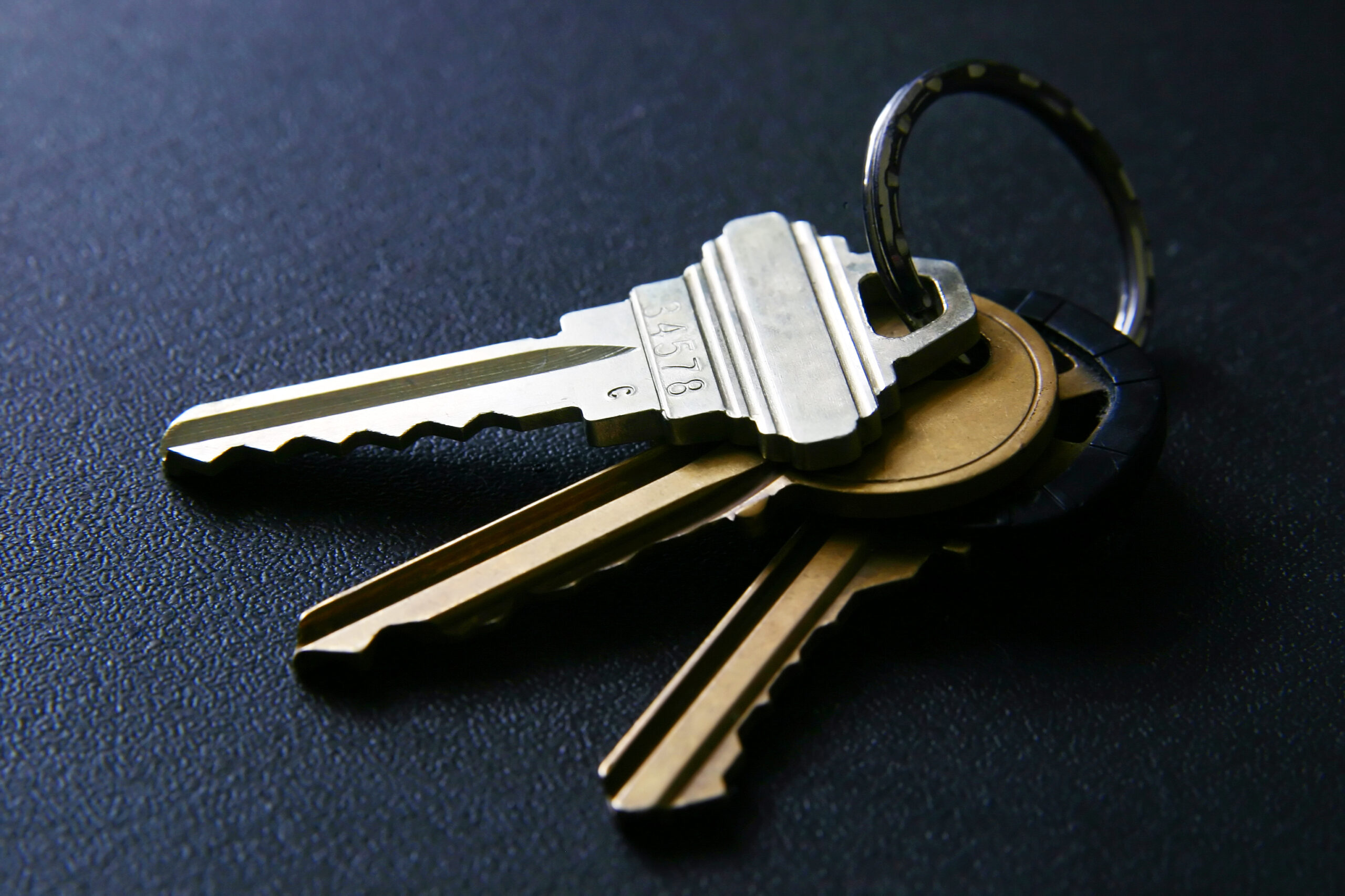 closeup of house keys shot in natural light